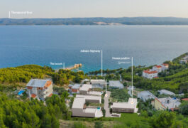 The 3D render of four villas, with a panoramic view, facing the sea and the island.